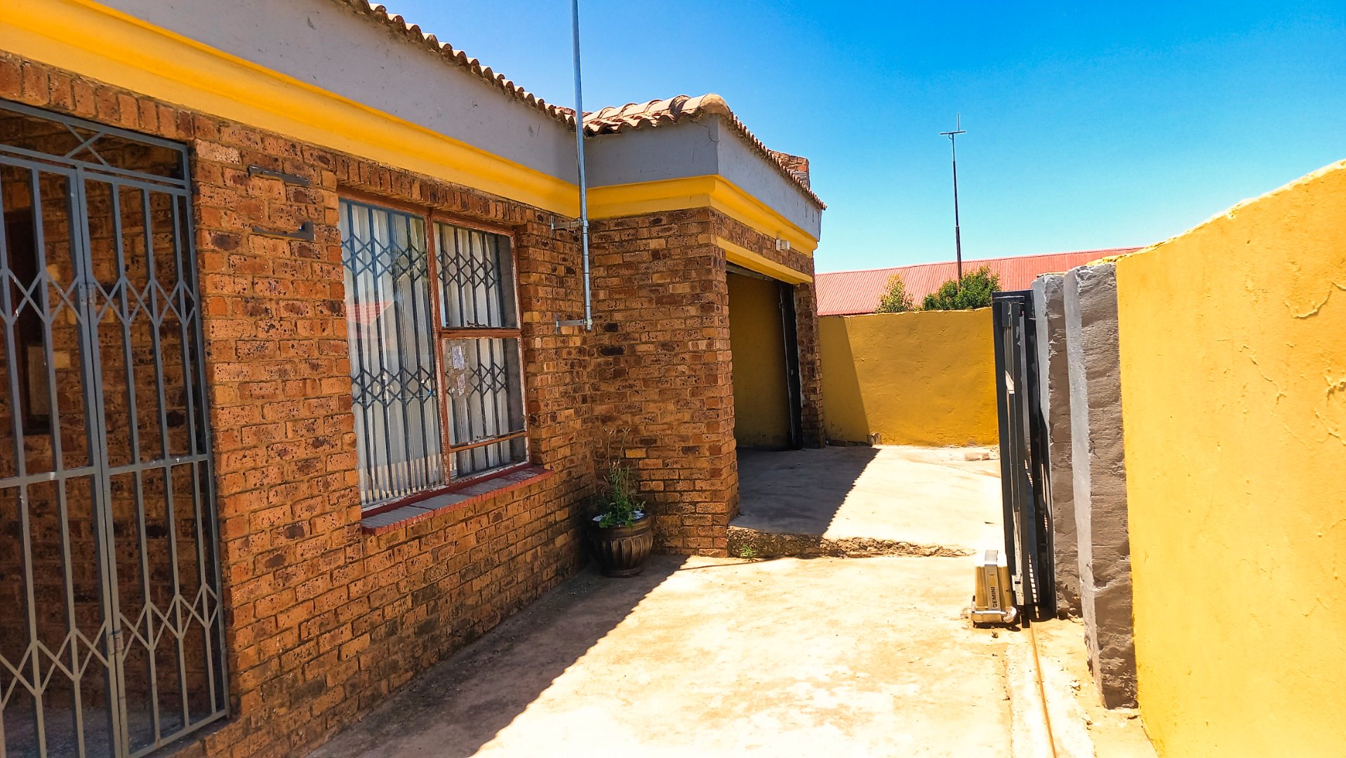 3 Bedroom Property for Sale in Tsakane Ext 5 Gauteng