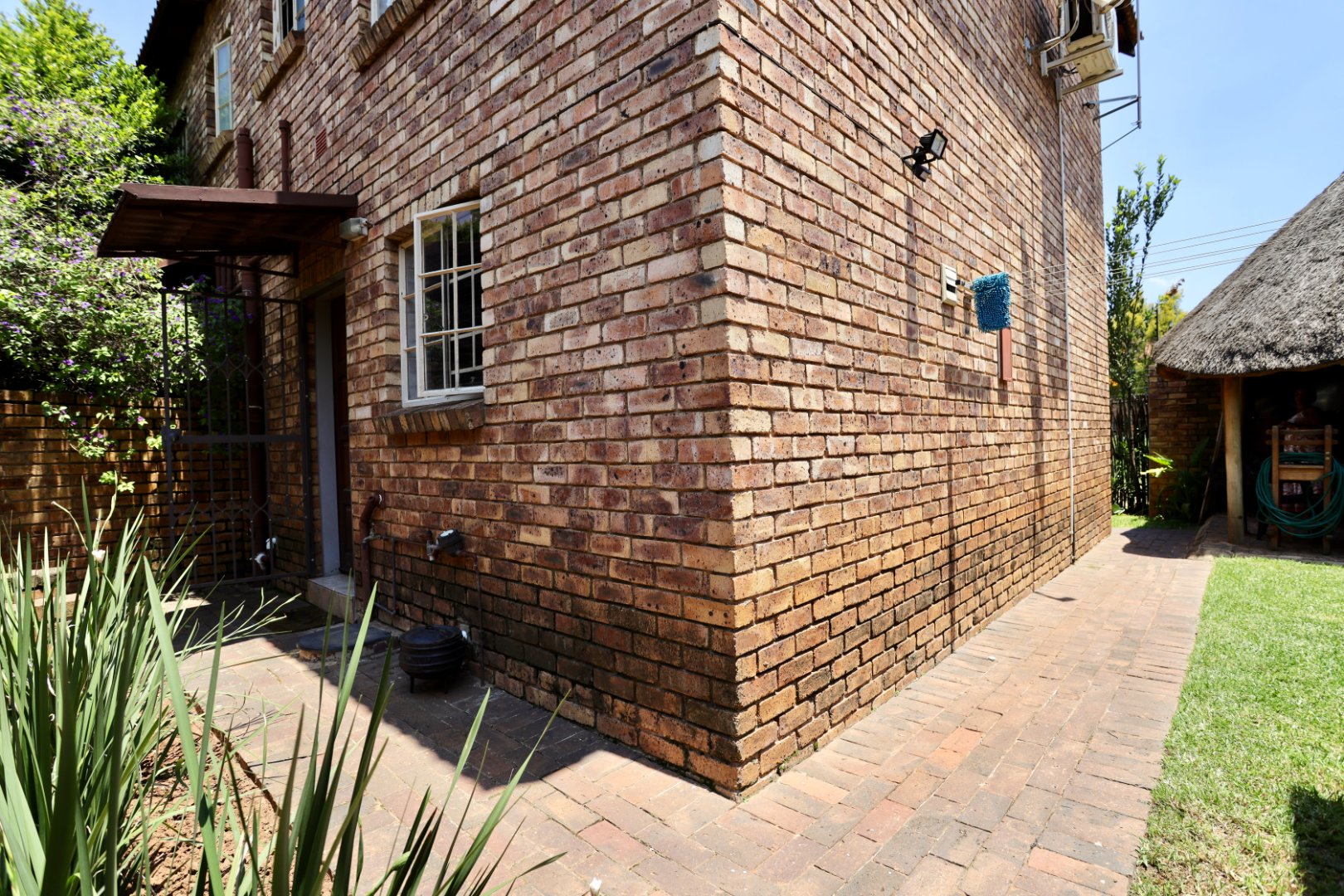 2 Bedroom Property for Sale in Wilgeheuwel Gauteng