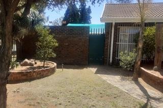 4 Bedroom Property for Sale in Vanderbijlpark Sw 2 Gauteng