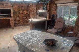 4 Bedroom Property for Sale in Vanderbijlpark Sw 2 Gauteng