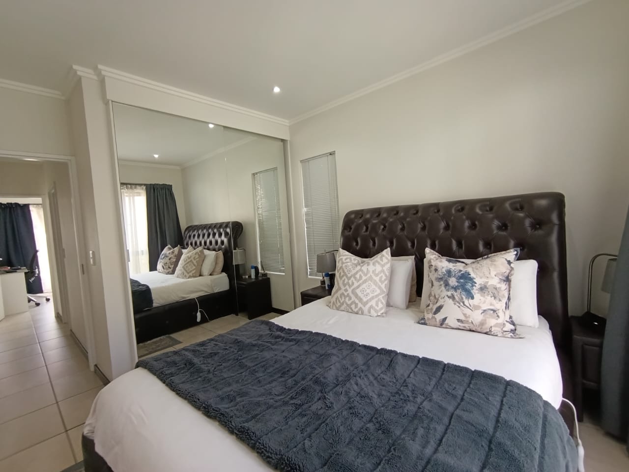 2 Bedroom Property for Sale in Fourways Gauteng