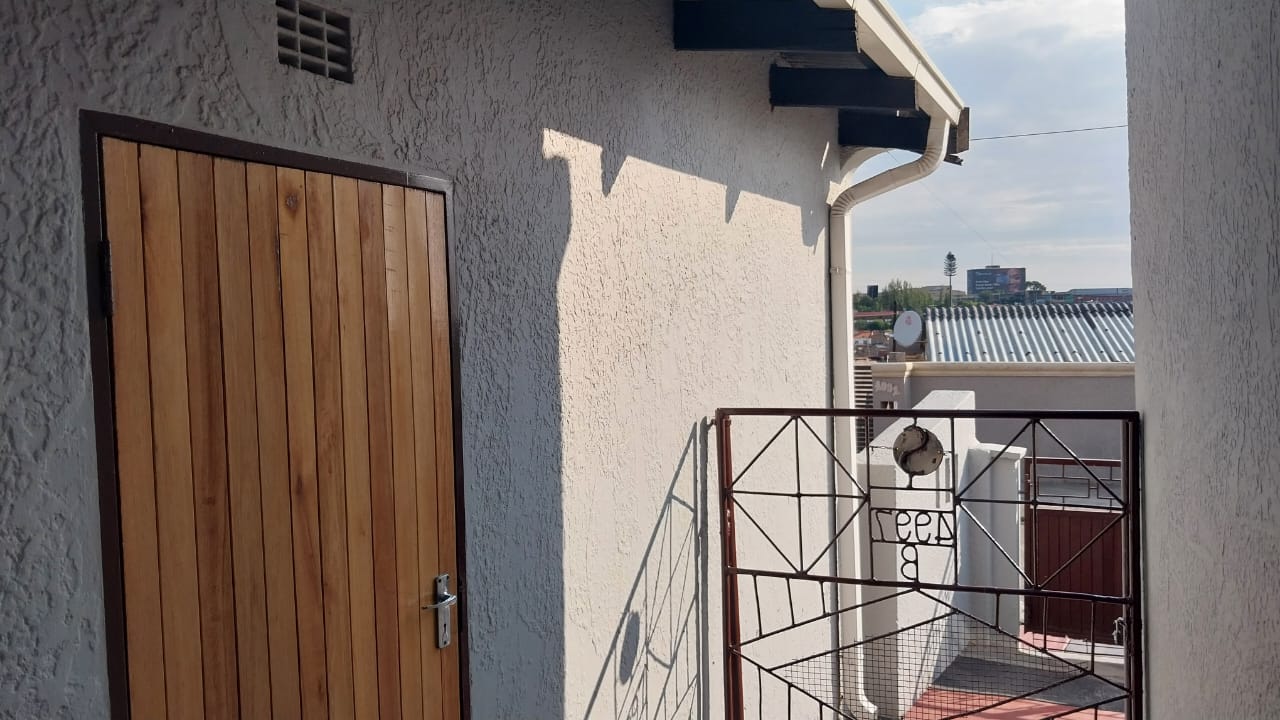 2 Bedroom Property for Sale in Diepkloof Zone 5 Gauteng