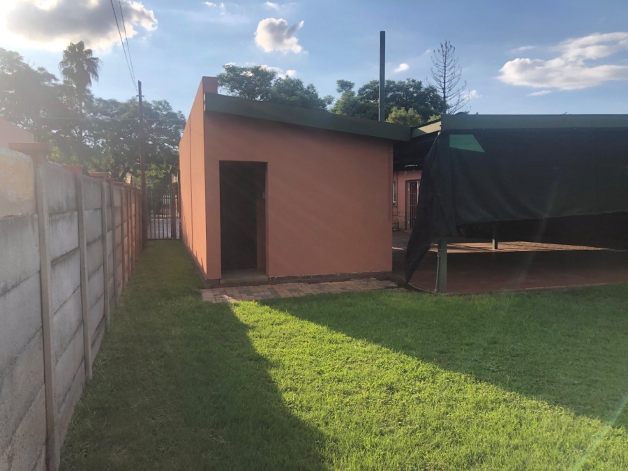 To Let 3 Bedroom Property for Rent in Pretoria North Gauteng