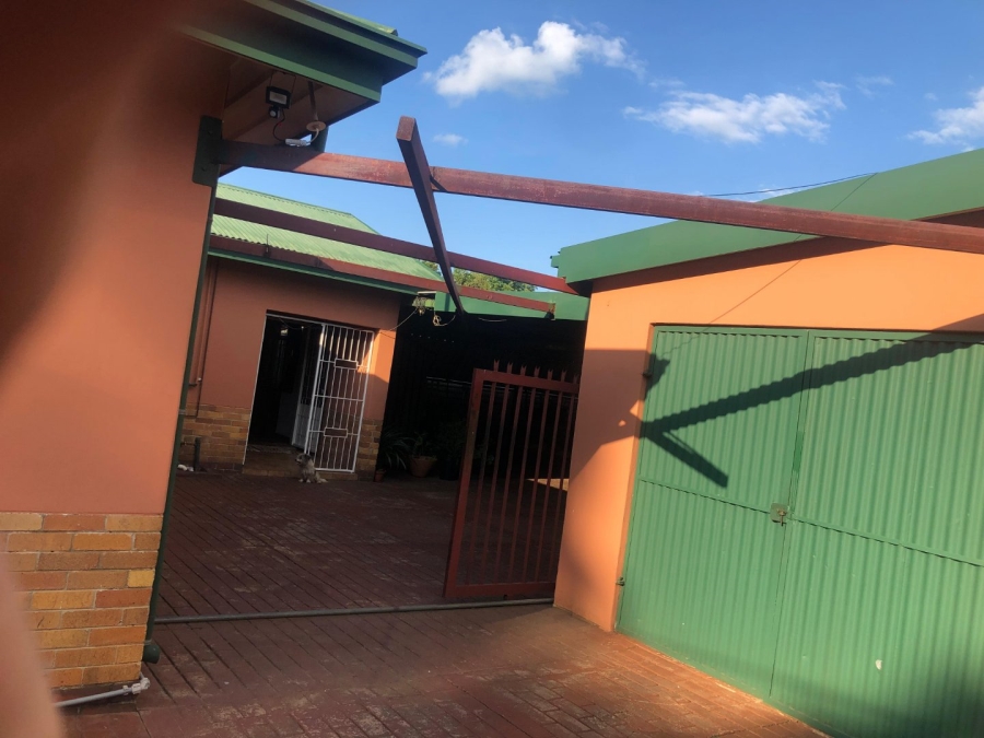 To Let 3 Bedroom Property for Rent in Pretoria North Gauteng