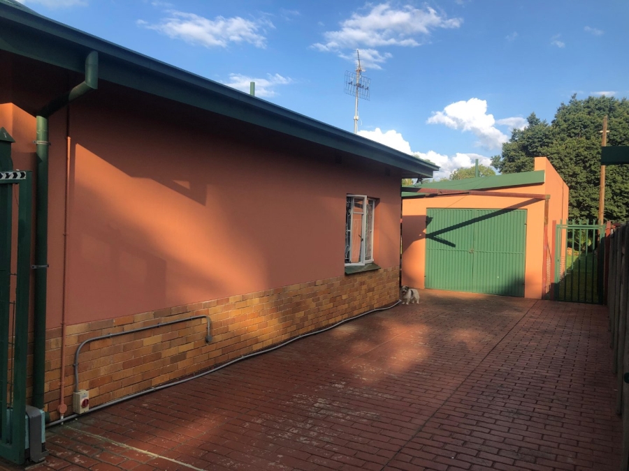 To Let 3 Bedroom Property for Rent in Pretoria North Gauteng