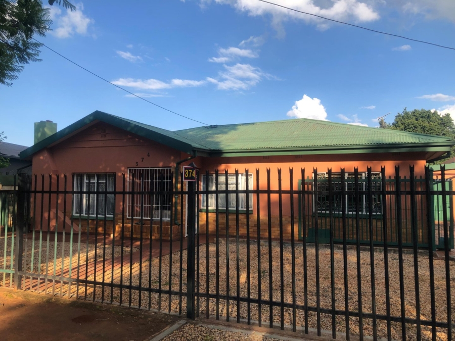 To Let 3 Bedroom Property for Rent in Pretoria North Gauteng