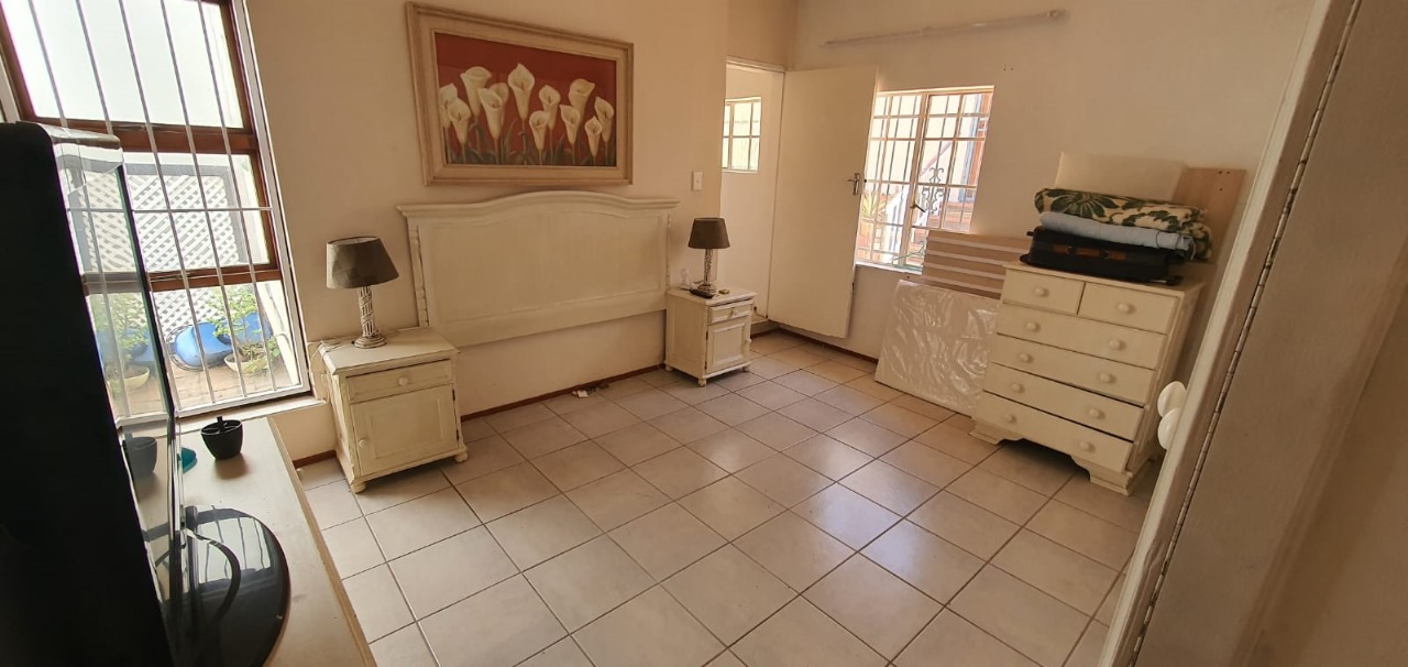 3 Bedroom Property for Sale in Observatory Gauteng