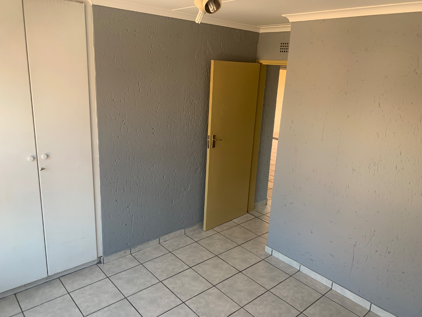 2 Bedroom Property for Sale in Meredale Gauteng