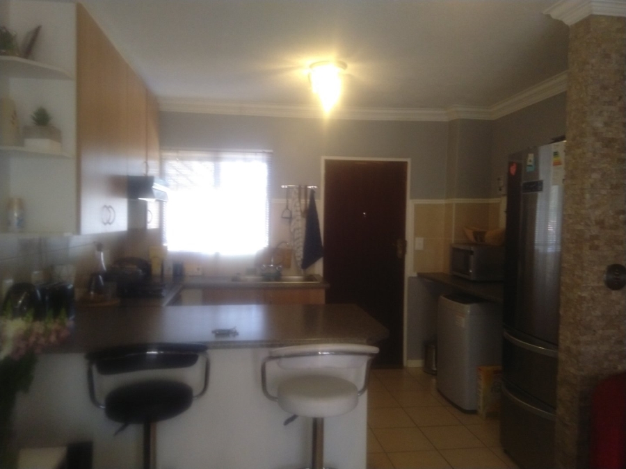 To Let 2 Bedroom Property for Rent in Wonderpark Estate Gauteng