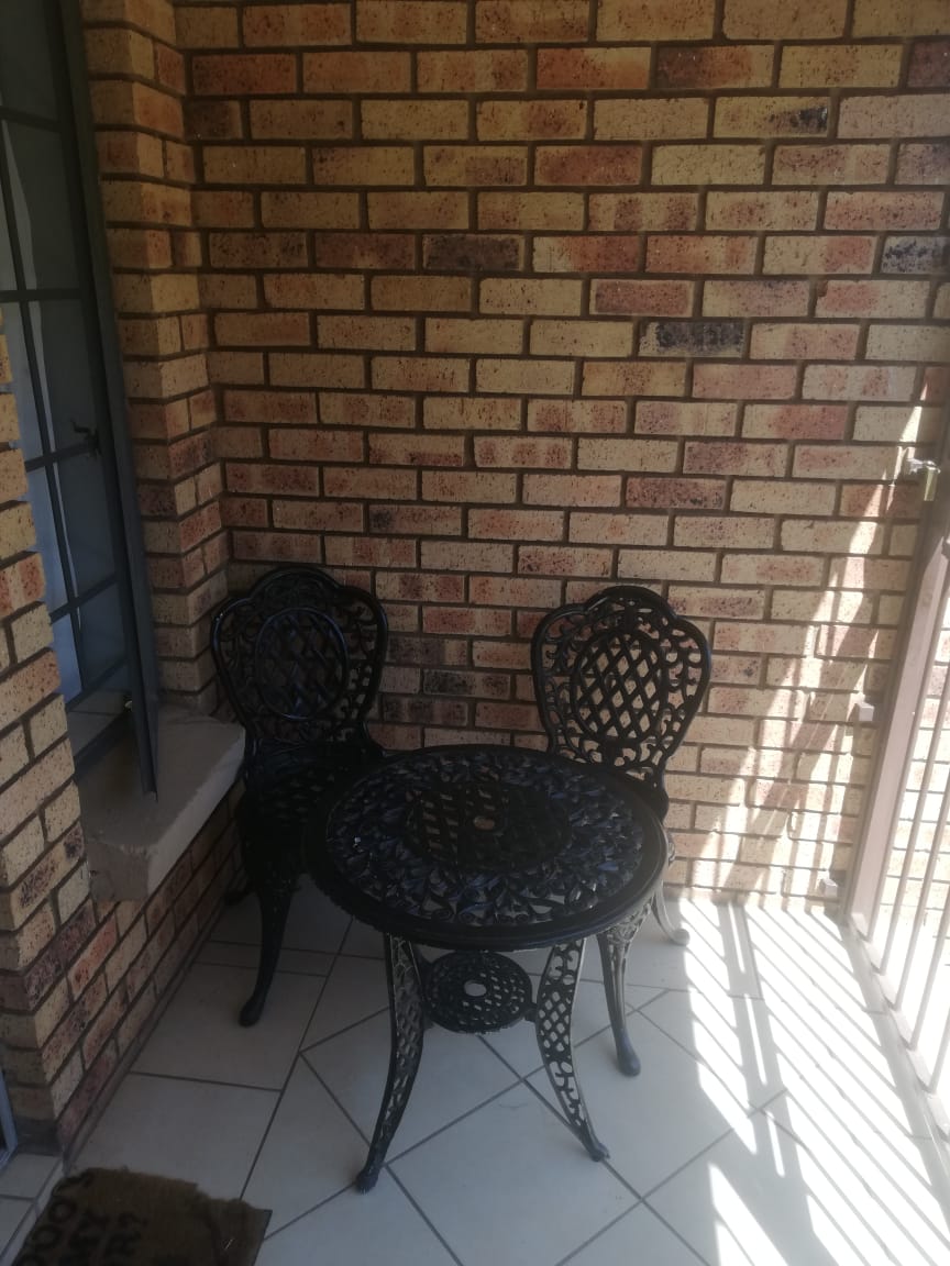 To Let 2 Bedroom Property for Rent in Wonderpark Estate Gauteng