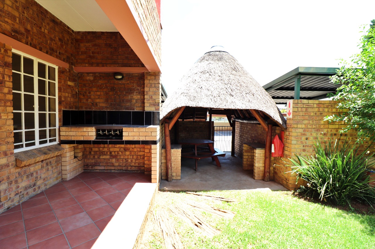 3 Bedroom Property for Sale in Marlands Gauteng