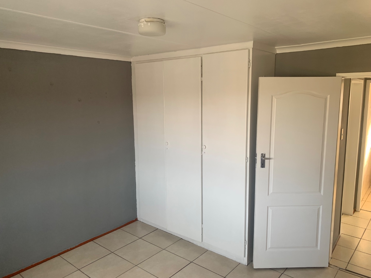 2 Bedroom Property for Sale in Mondeor Gauteng