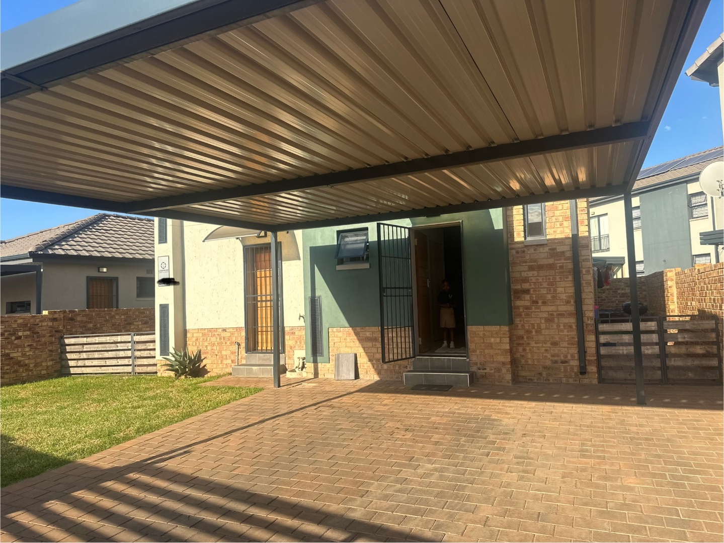 To Let 3 Bedroom Property for Rent in Lion Pride Gauteng