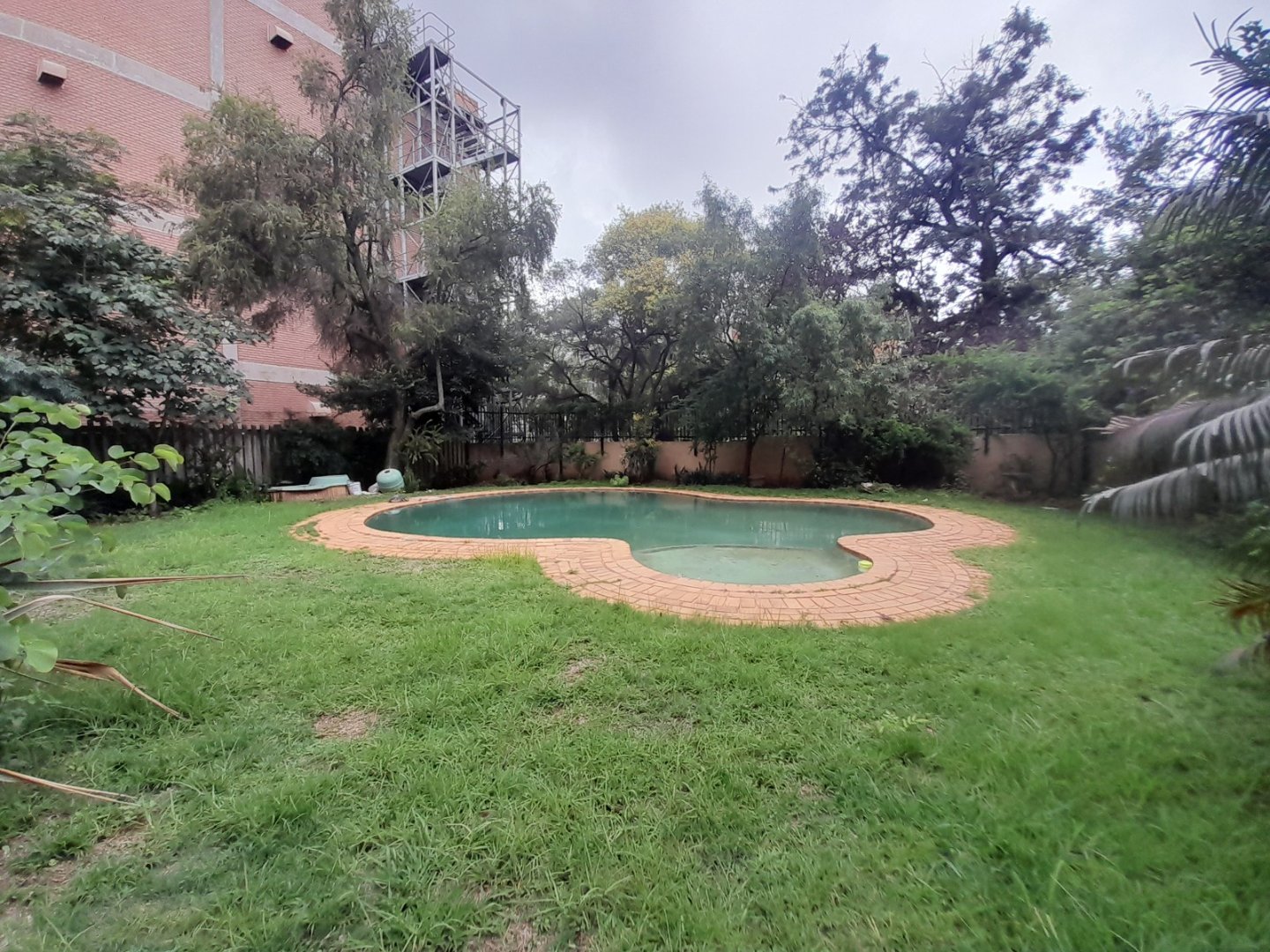 2 Bedroom Property for Sale in Sunnyside Gauteng