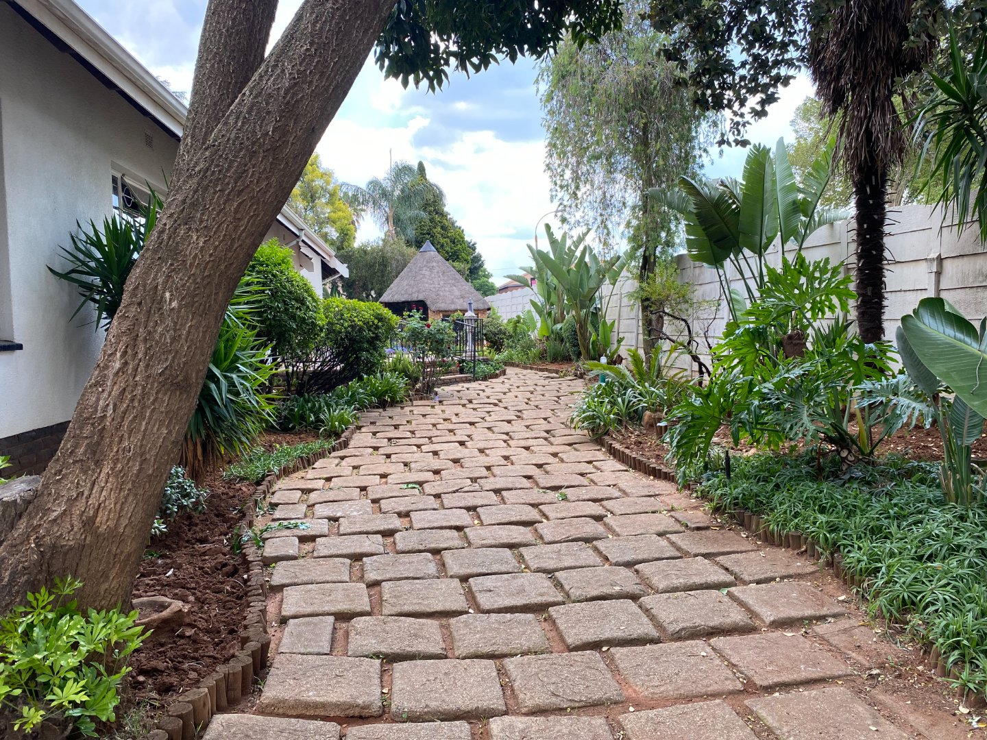 4 Bedroom Property for Sale in Van Riebeeck Park Gauteng