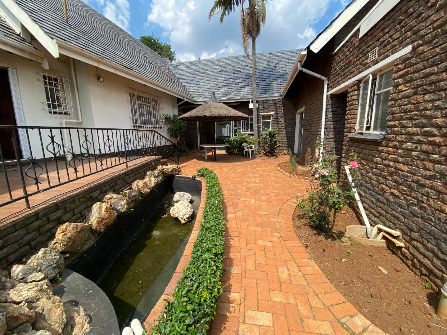 4 Bedroom Property for Sale in Van Riebeeck Park Gauteng