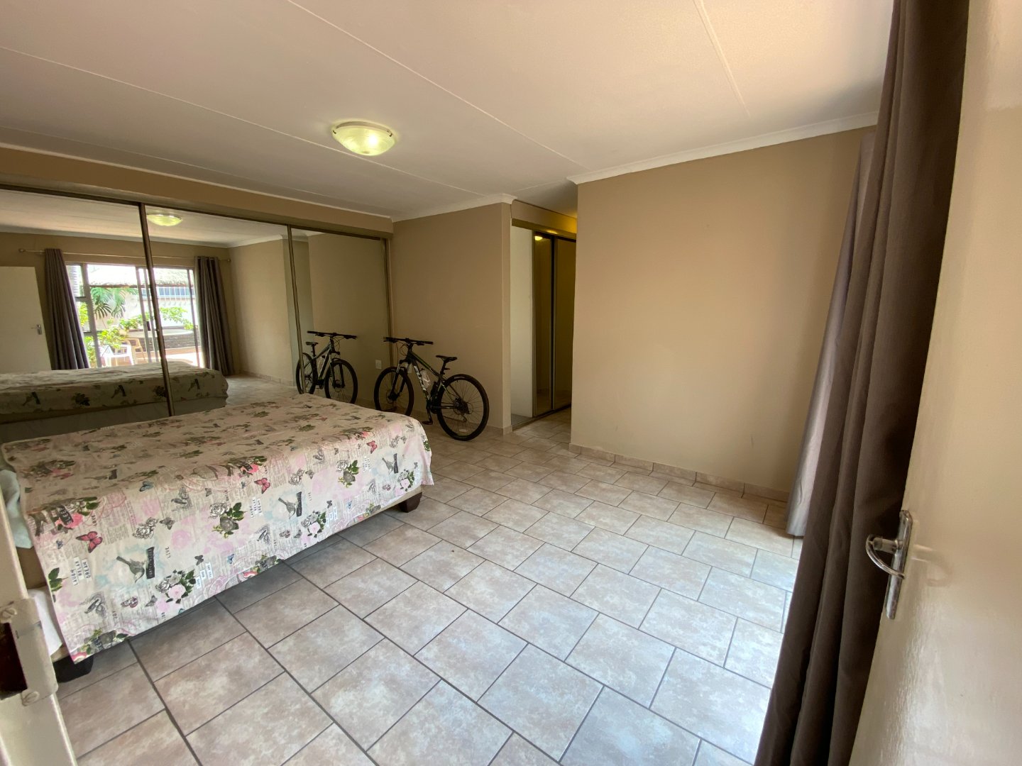 4 Bedroom Property for Sale in Van Riebeeck Park Gauteng