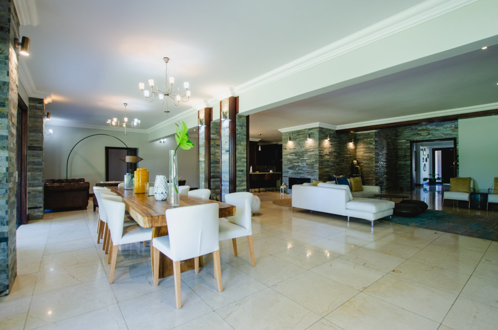 5 Bedroom Property for Sale in Sable Hills Gauteng