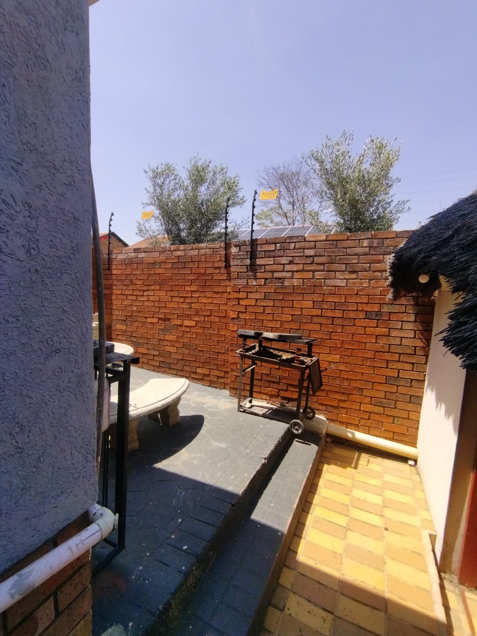 3 Bedroom Property for Sale in Garsfontein Gauteng