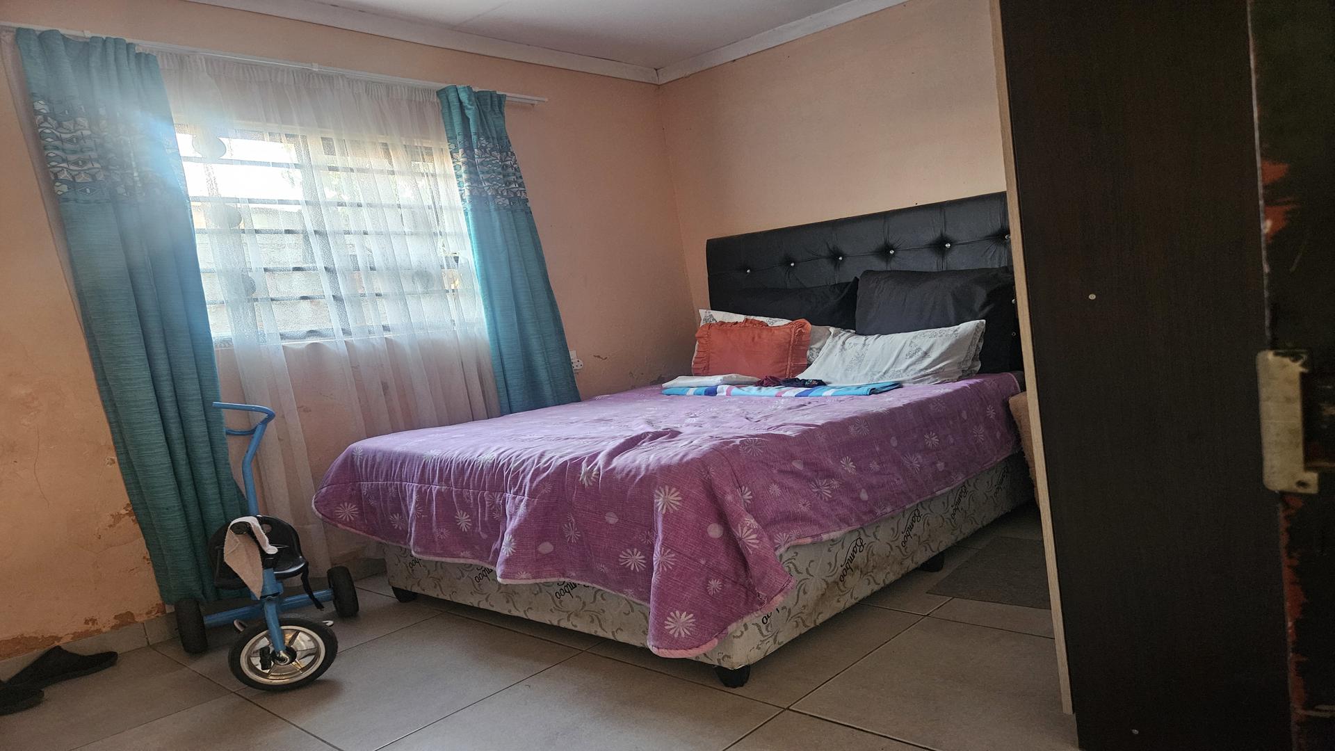 3 Bedroom Property for Sale in Kingsway Gauteng