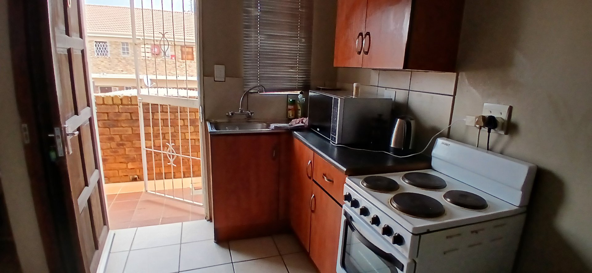 1 Bedroom Property for Sale in Lotus Gardens Gauteng