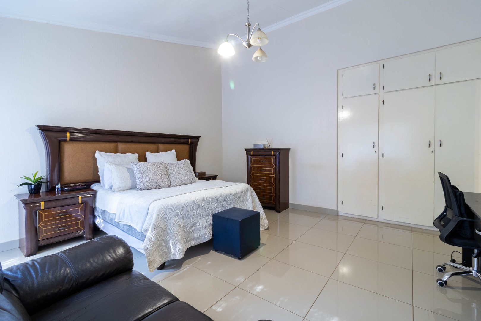 3 Bedroom Property for Sale in Mulbarton Gauteng