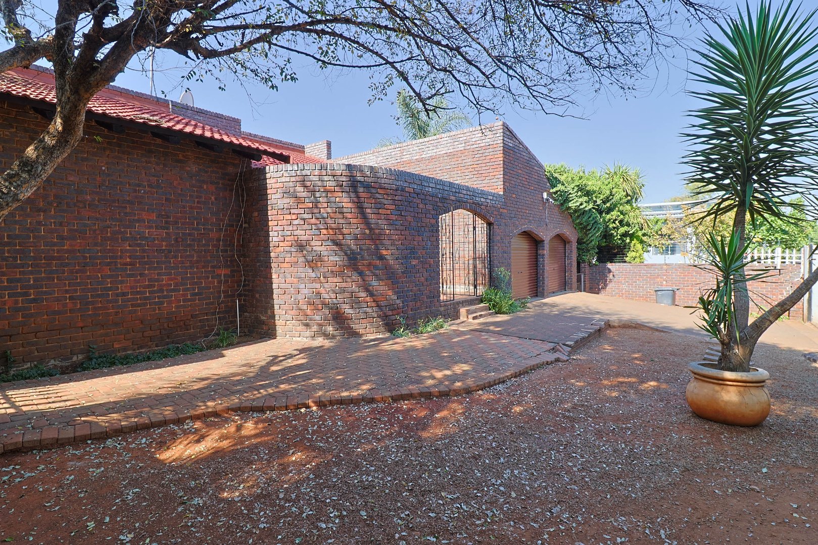 3 Bedroom Property for Sale in Mulbarton Gauteng