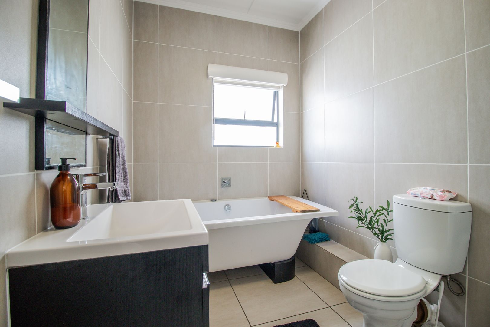 2 Bedroom Property for Sale in Greenstone Hill Gauteng