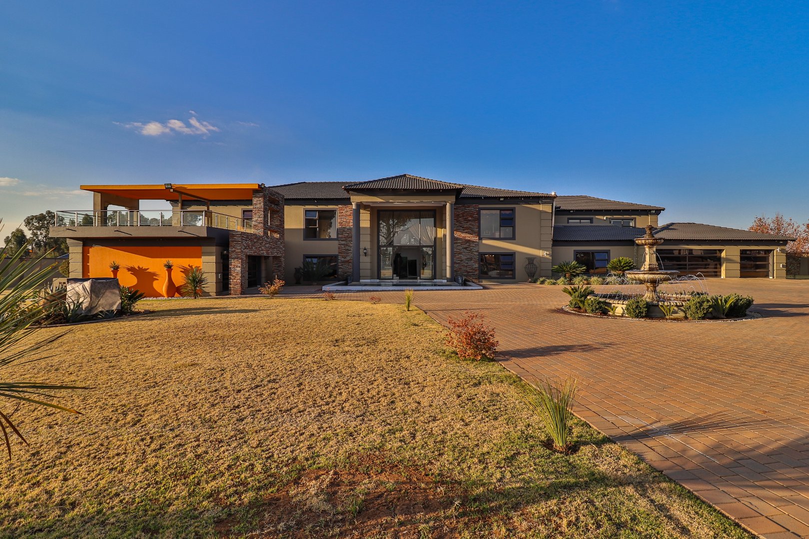 8 Bedroom Property for Sale in Presidents Ranch Gauteng