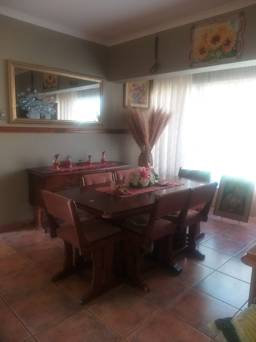 3 Bedroom Property for Sale in Vanderbijlpark SE 2 Gauteng