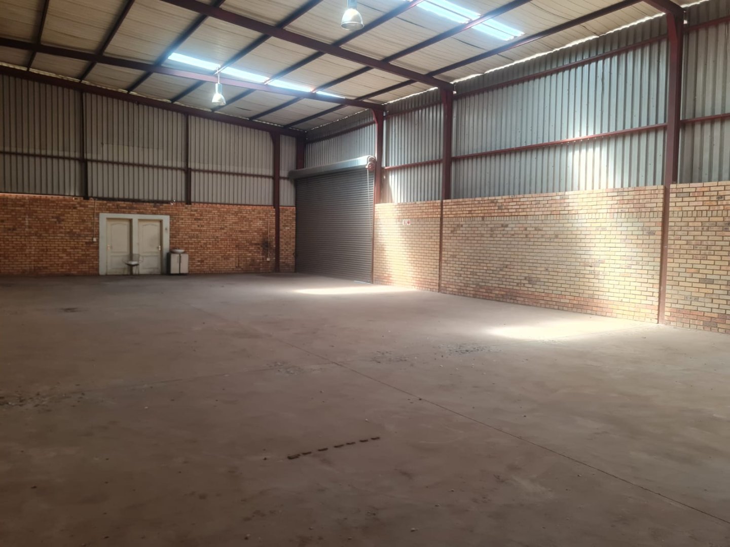 Commercial Property for Sale in Lenasia Ext 6 Gauteng