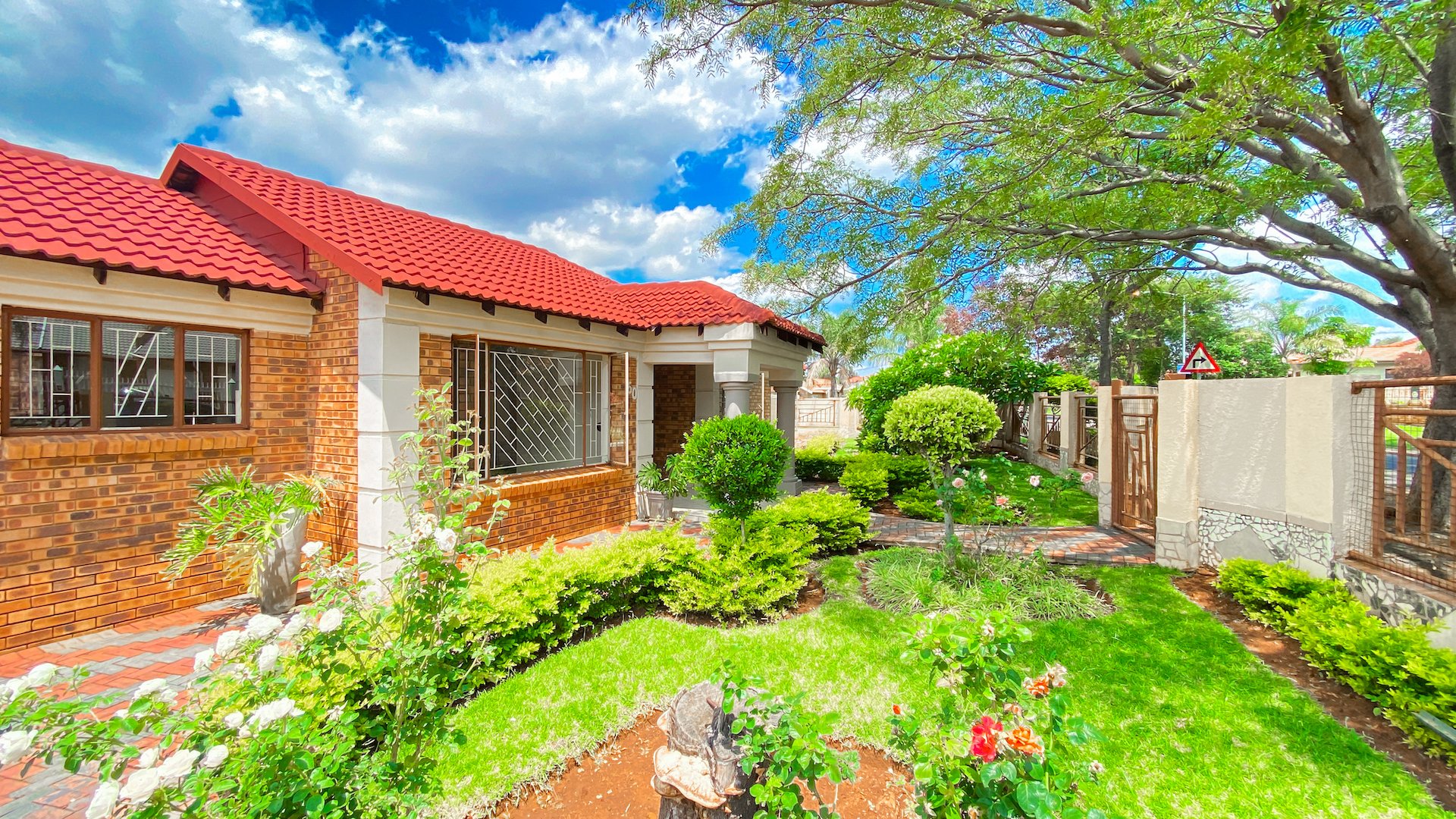 3 Bedroom Property for Sale in The Orchards Gauteng