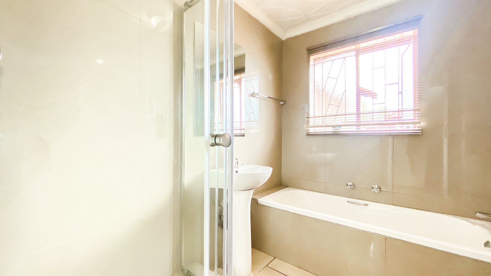 3 Bedroom Property for Sale in The Orchards Gauteng