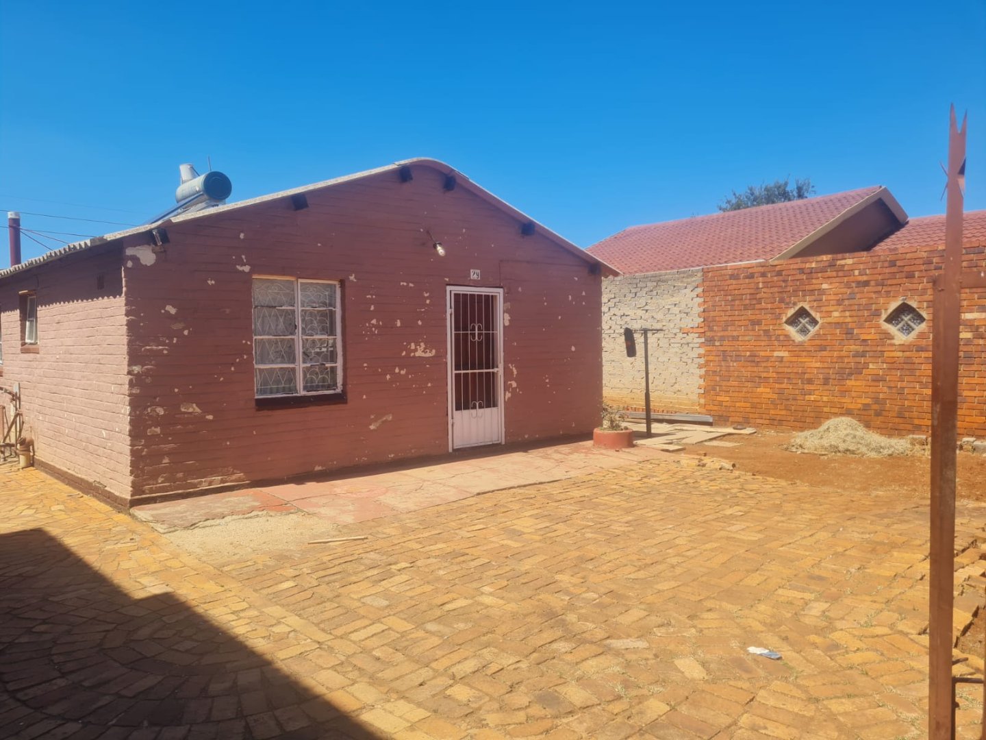 To Let 2 Bedroom Property for Rent in Lenasia Ext 2 Gauteng