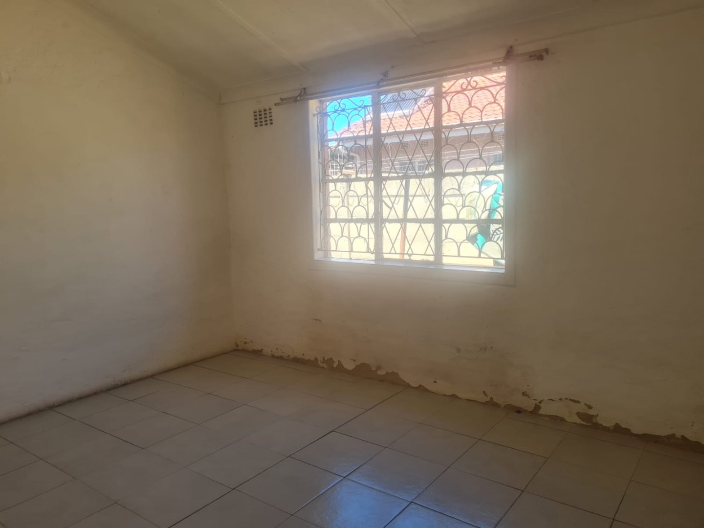 To Let 2 Bedroom Property for Rent in Lenasia Ext 2 Gauteng