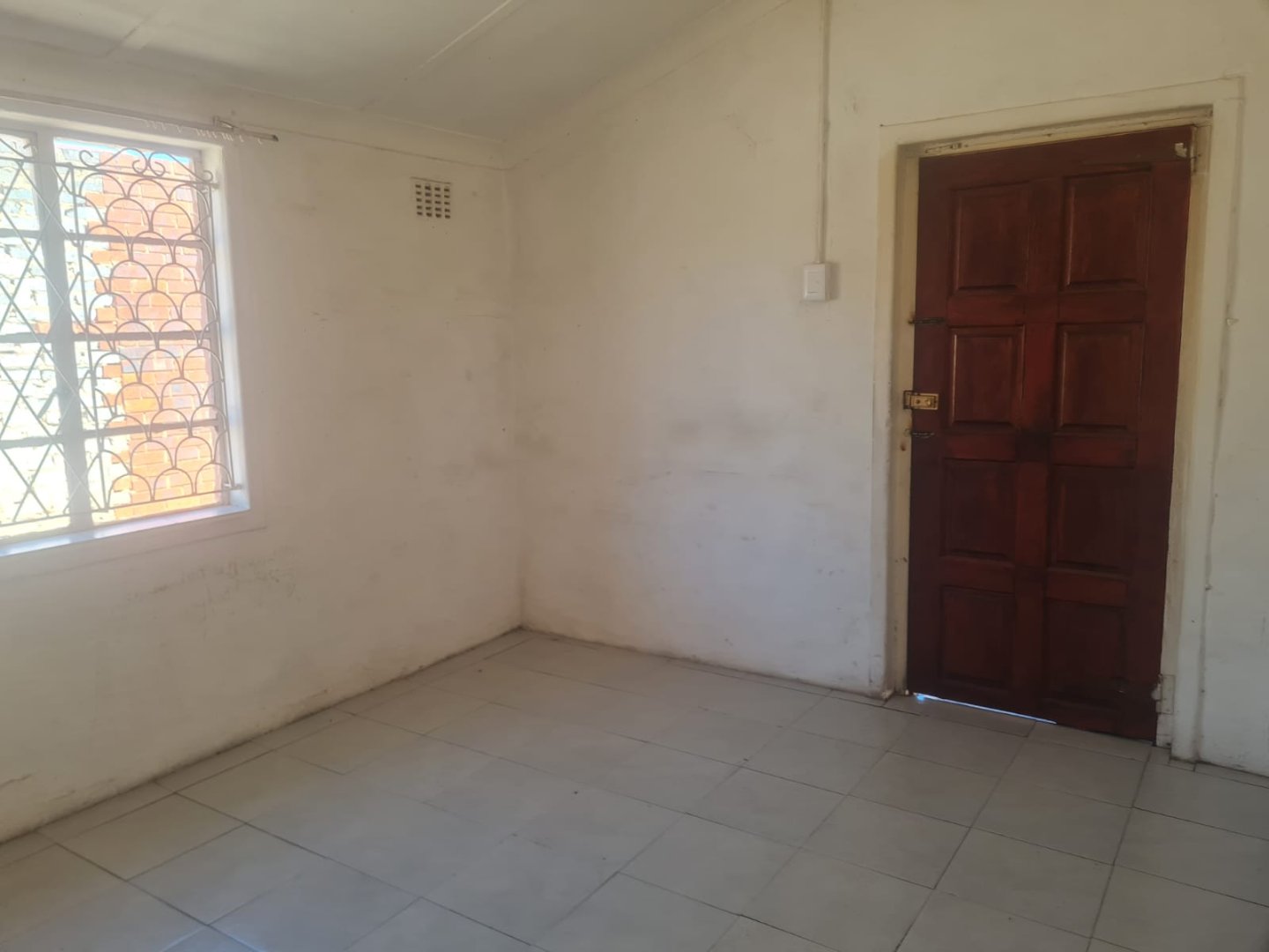 To Let 2 Bedroom Property for Rent in Lenasia Ext 2 Gauteng