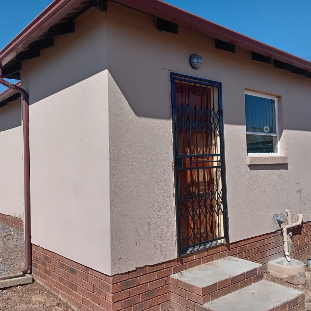 2 Bedroom Property for Sale in Glenway Estate Gauteng