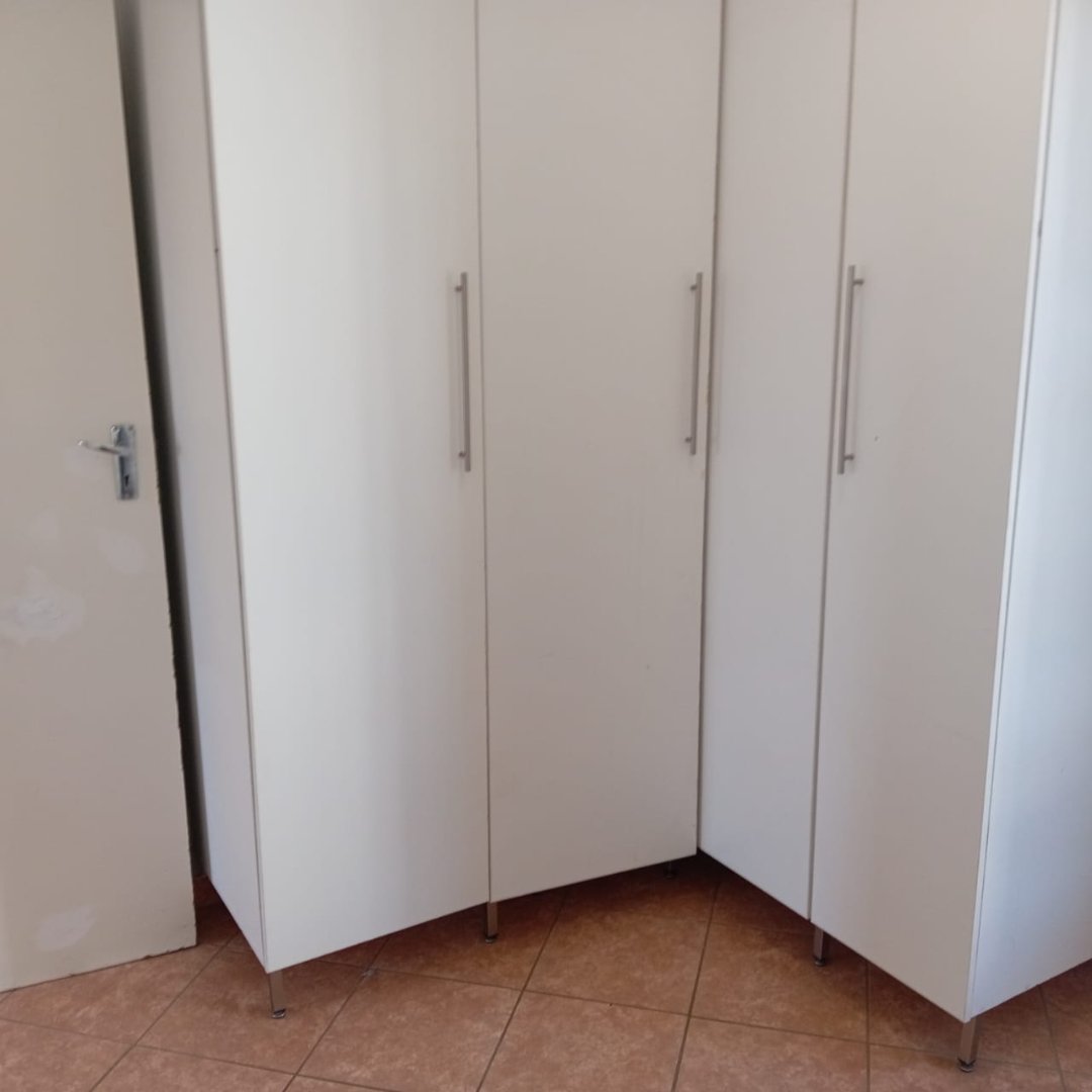 2 Bedroom Property for Sale in Glenway Estate Gauteng