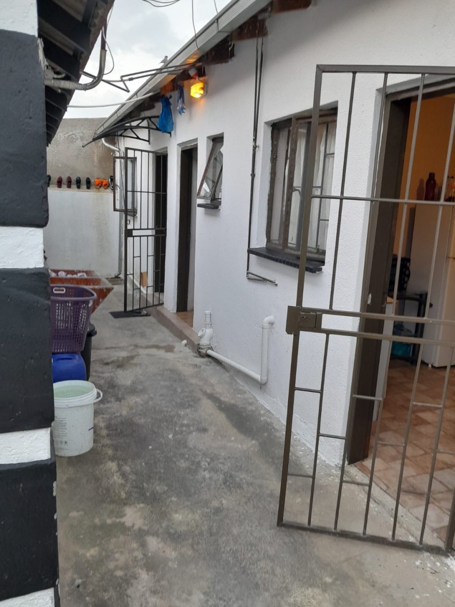 2 Bedroom Property for Sale in Klipfontein View Gauteng