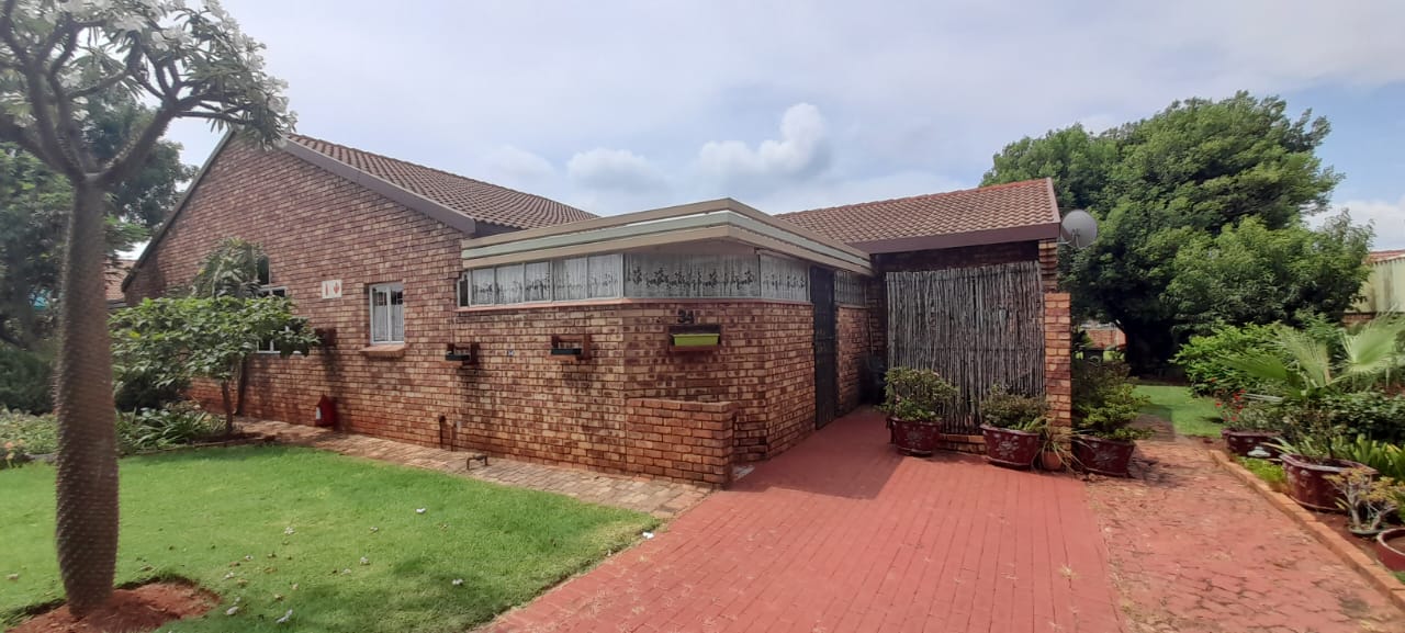 2 Bedroom Property for Sale in Clarina Gauteng