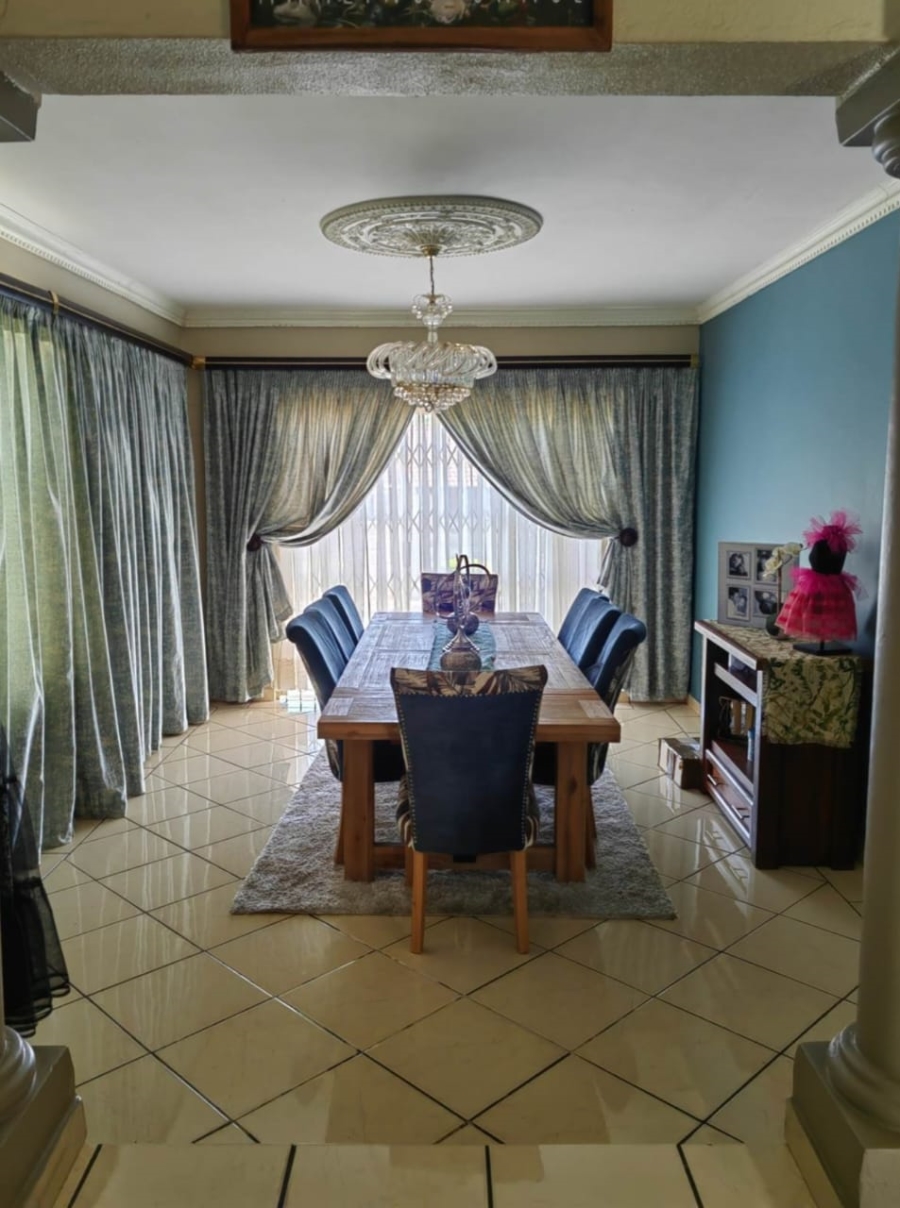 3 Bedroom Property for Sale in The Orchards Gauteng