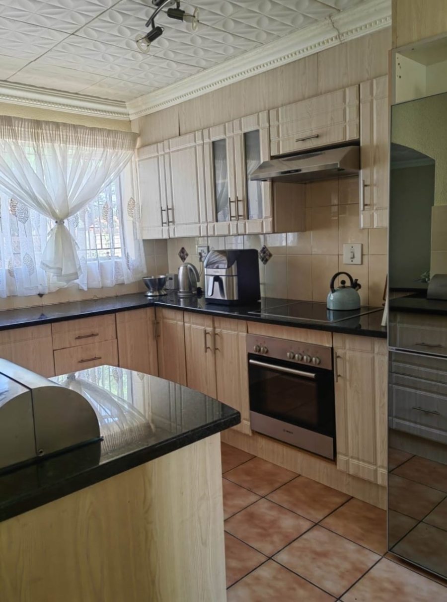 3 Bedroom Property for Sale in The Orchards Gauteng