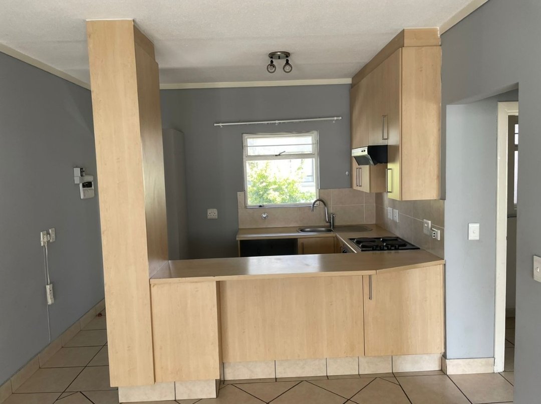 To Let 1 Bedroom Property for Rent in Sunninghill Gauteng