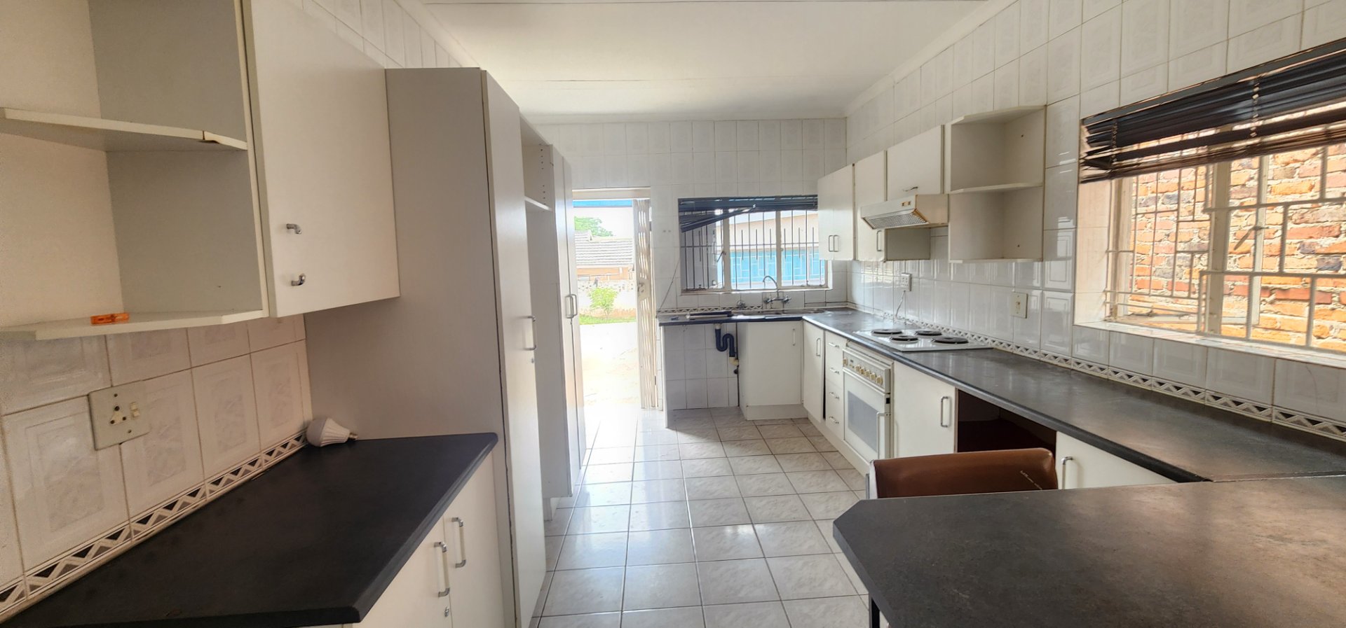 To Let 1 Bedroom Property for Rent in Laudium Gauteng