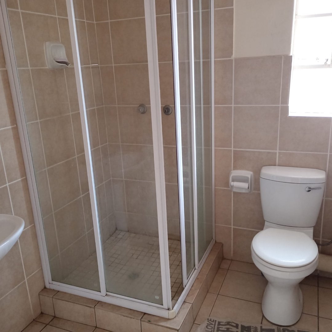 2 Bedroom Property for Sale in Karenpark Gauteng