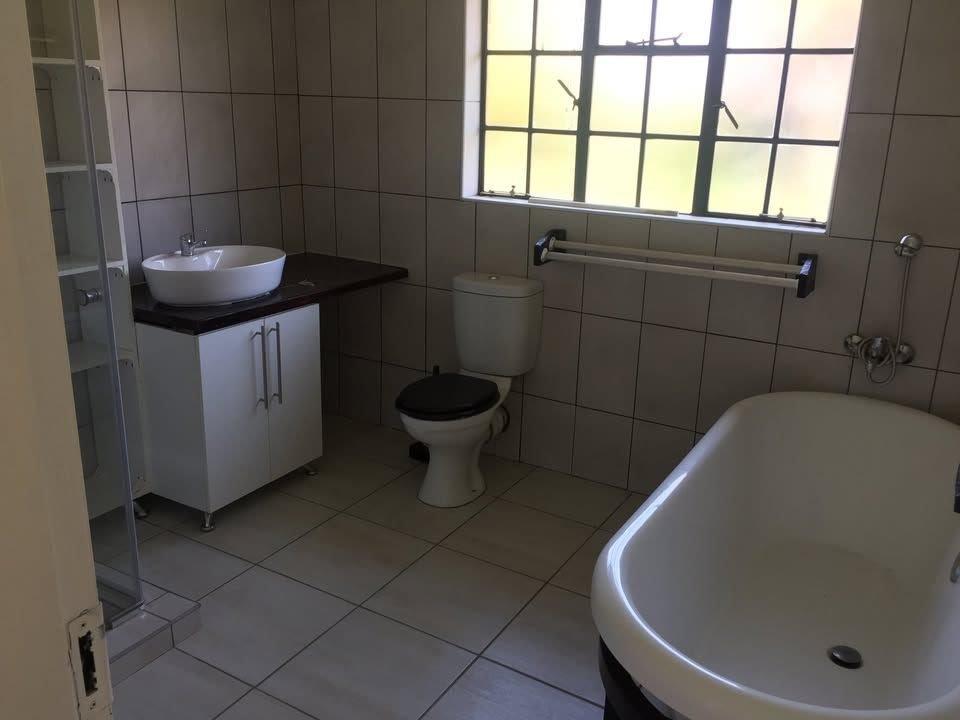 4 Bedroom Property for Sale in Van Riebeeck Park Gauteng