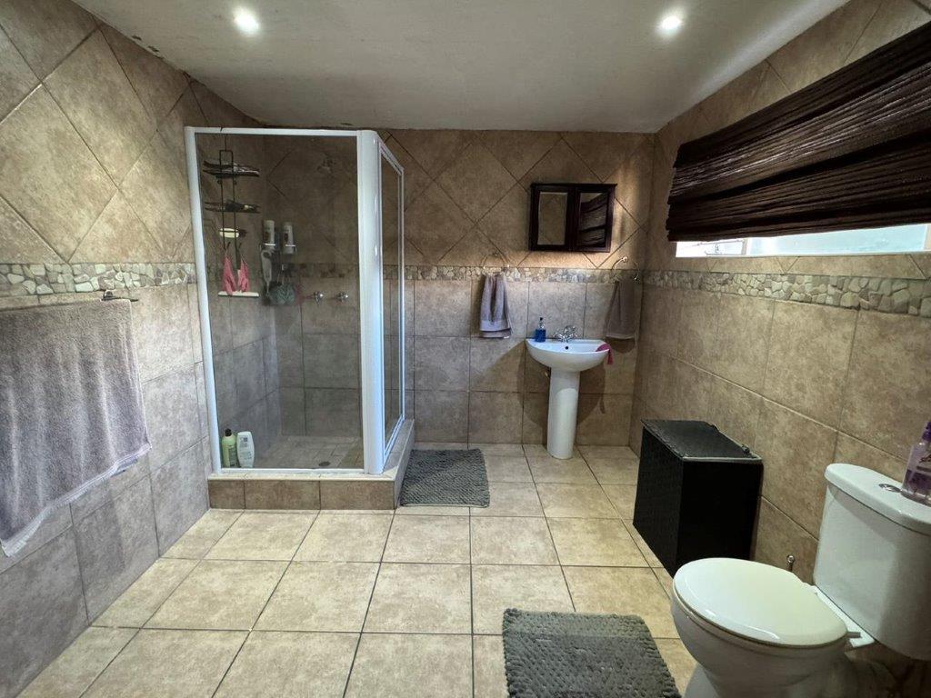 3 Bedroom Property for Sale in Birchleigh Gauteng