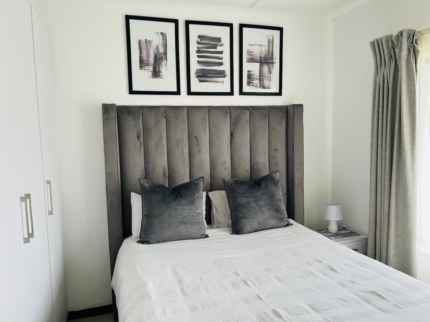 2 Bedroom Property for Sale in Erand Gardens Gauteng