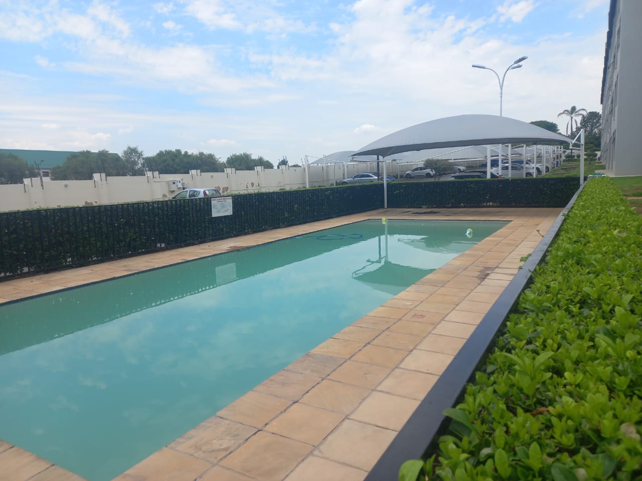 2 Bedroom Property for Sale in Erand Gardens Gauteng