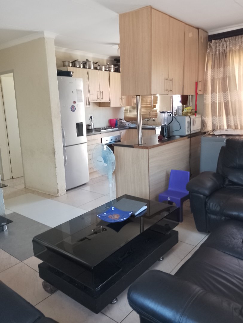 3 Bedroom Property for Sale in Elandspoort Gauteng